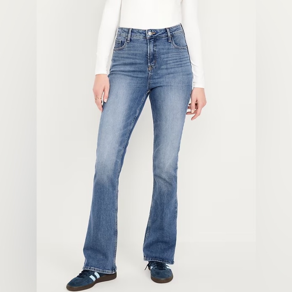Old Navy Extra High-Waisted Flare Jeans Women 12 Regular Medium Wash